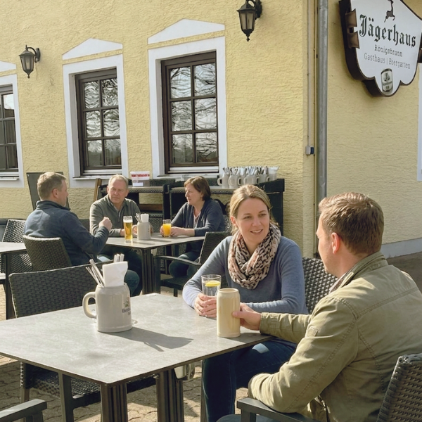 Biergarten in Ortsrandlage Königsbrunn bei Augsburg